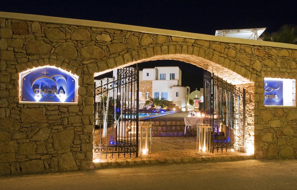 Chora Resort Hotel & Spa Folegandros Town Exterior photo
