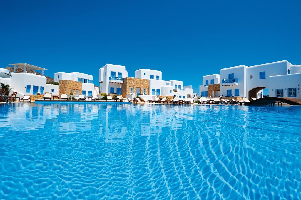 Chora Resort Hotel & Spa Folegandros Town Exterior photo
